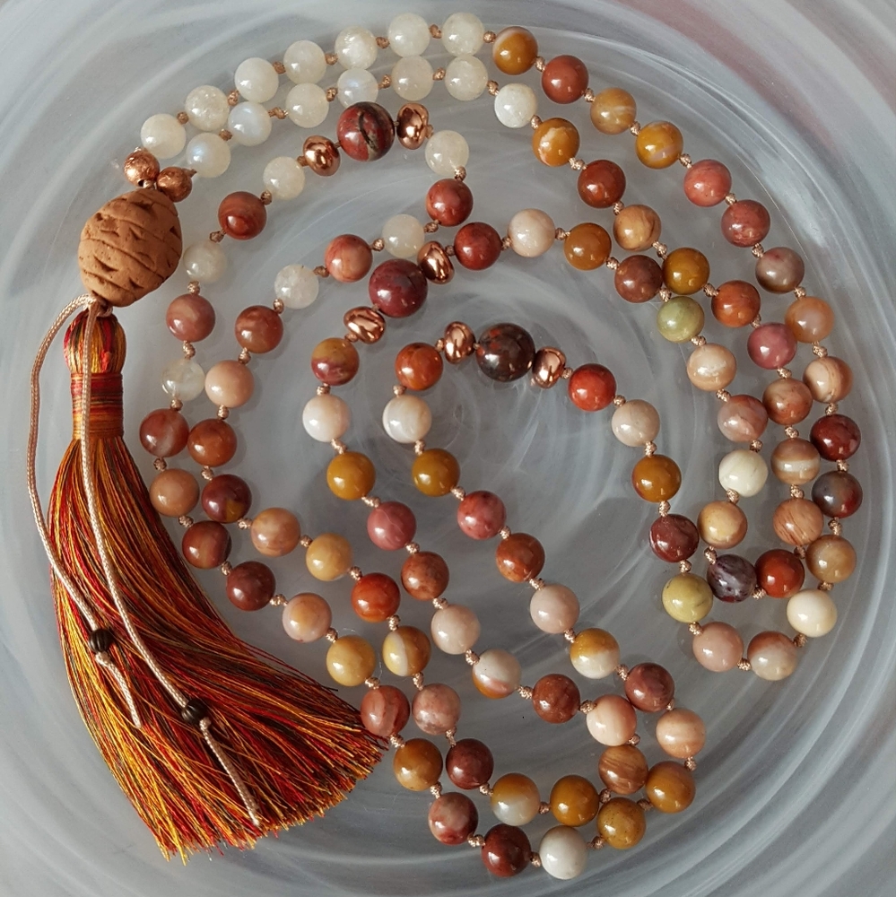 Hand-made Mala. Meditation Mala. Knotted Mala.